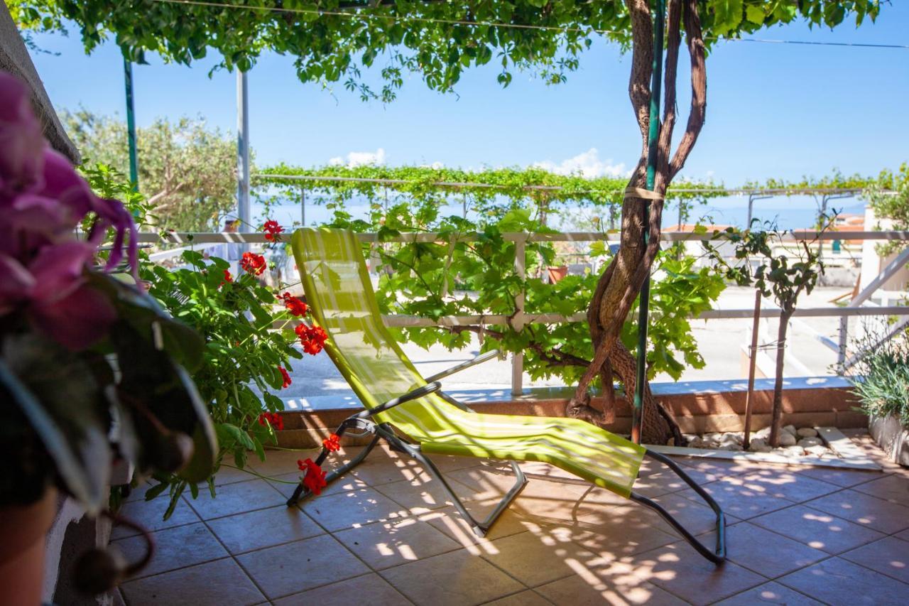 Villa Nedika Podgora Exterior foto